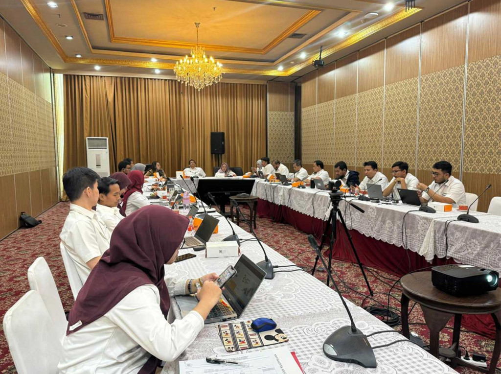 Menjadi Narasumber dalam Rapat Persiapan Tindak Lanjut Sidang Uji  Materiil UU No 1 Tahun 2022 tentang HKPD
